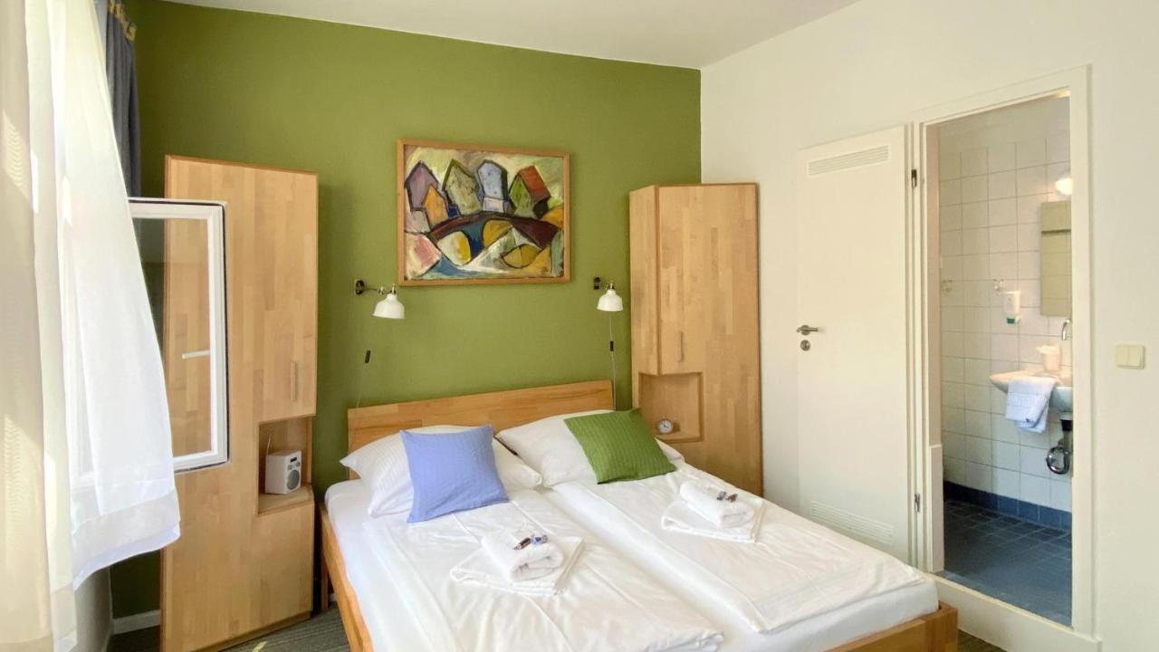 Frauenhotel Hanseatin - Women Only 2* Hamburg