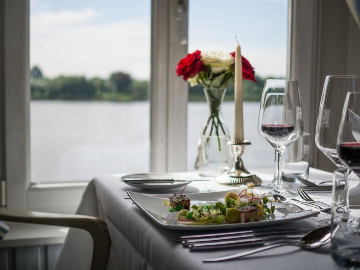 Zollenspieker Fährhaus Hotel 4*