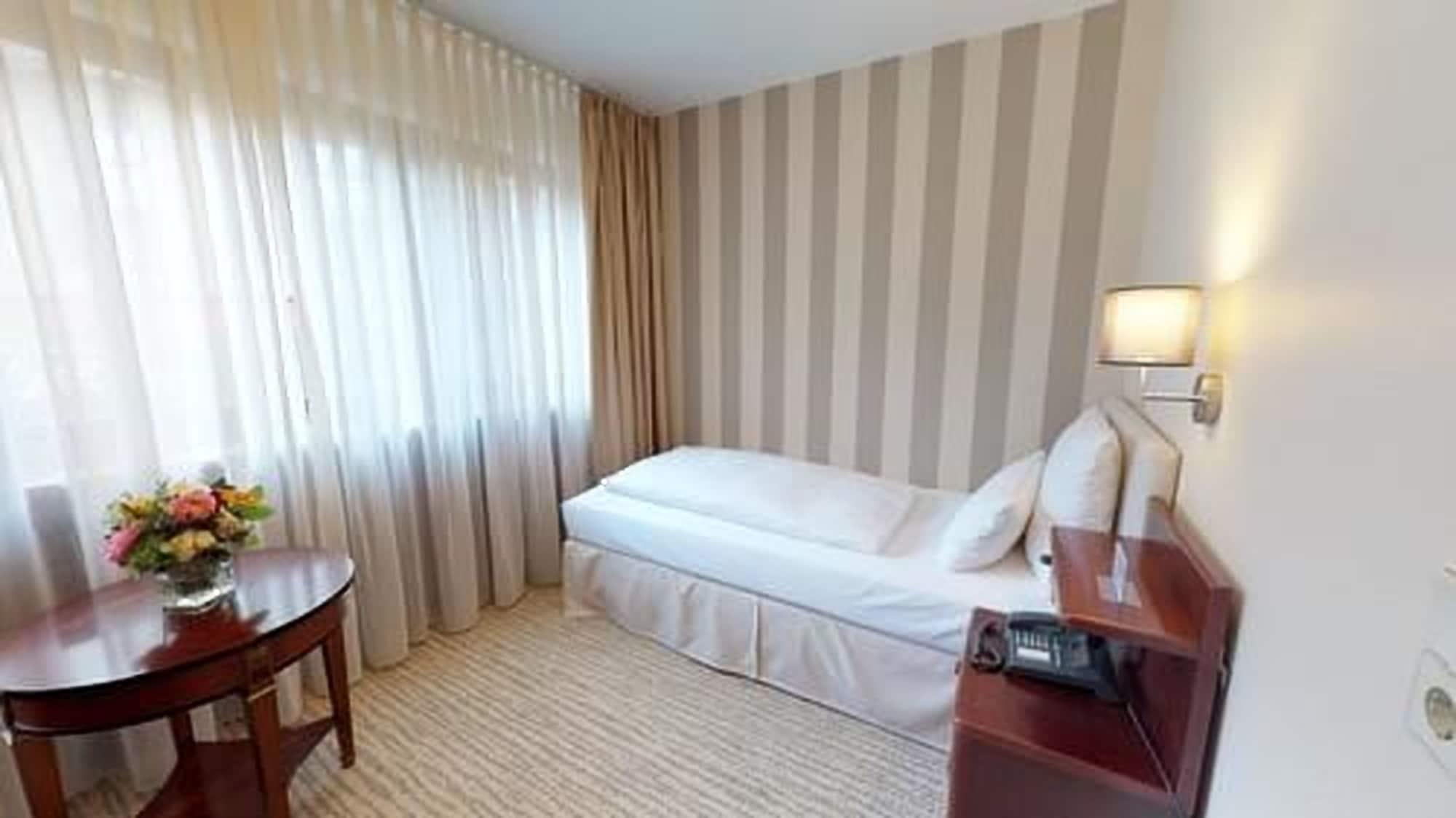 Hotel Engel 4*