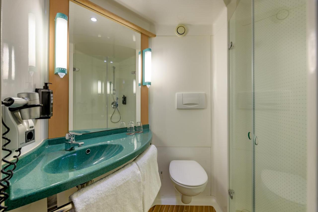 Ibis Alsterring 3*