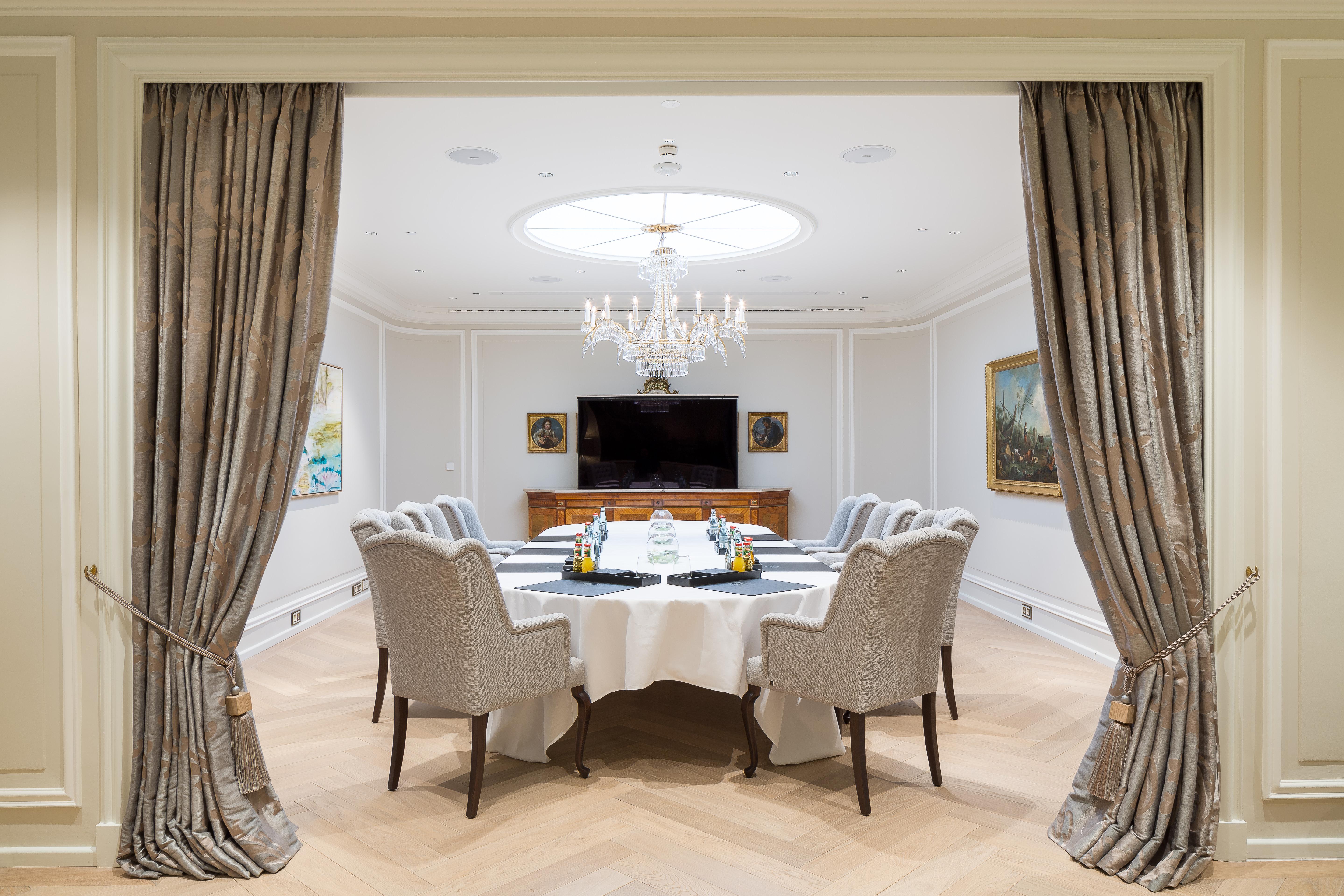 Fairmont Vier Jahreszeiten, Des Jahres 2023 & 2024- 101 Besten Hamburg
