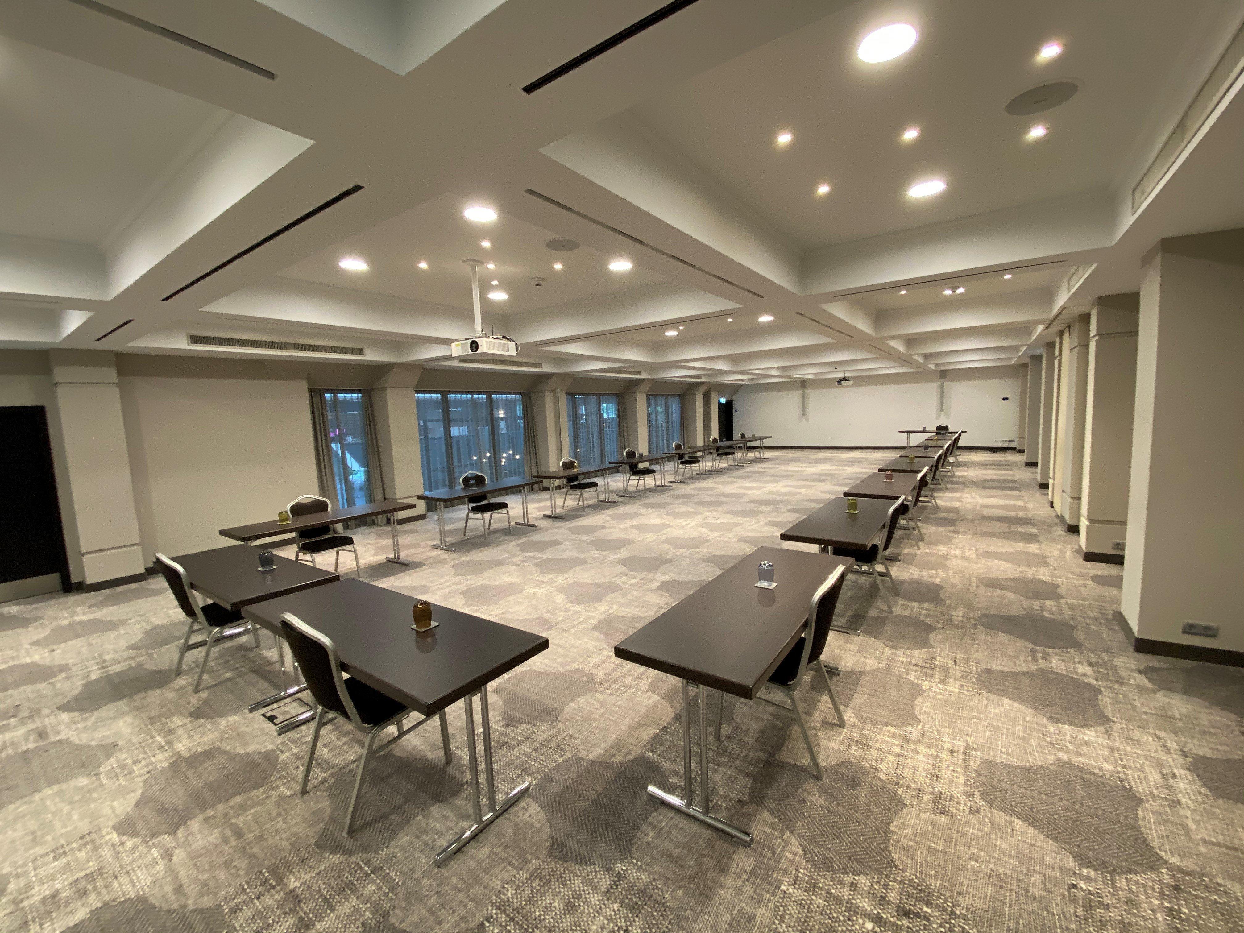 Crowne Plaza Hamburg-city Alster By Ihg