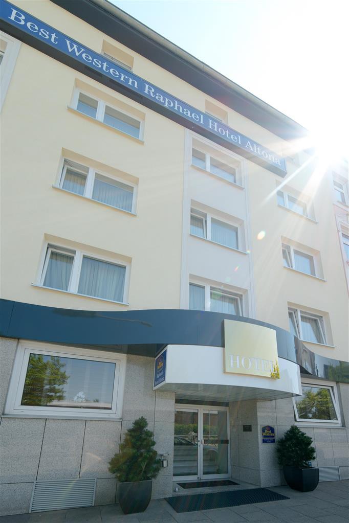 Western Raphael Altona 3*