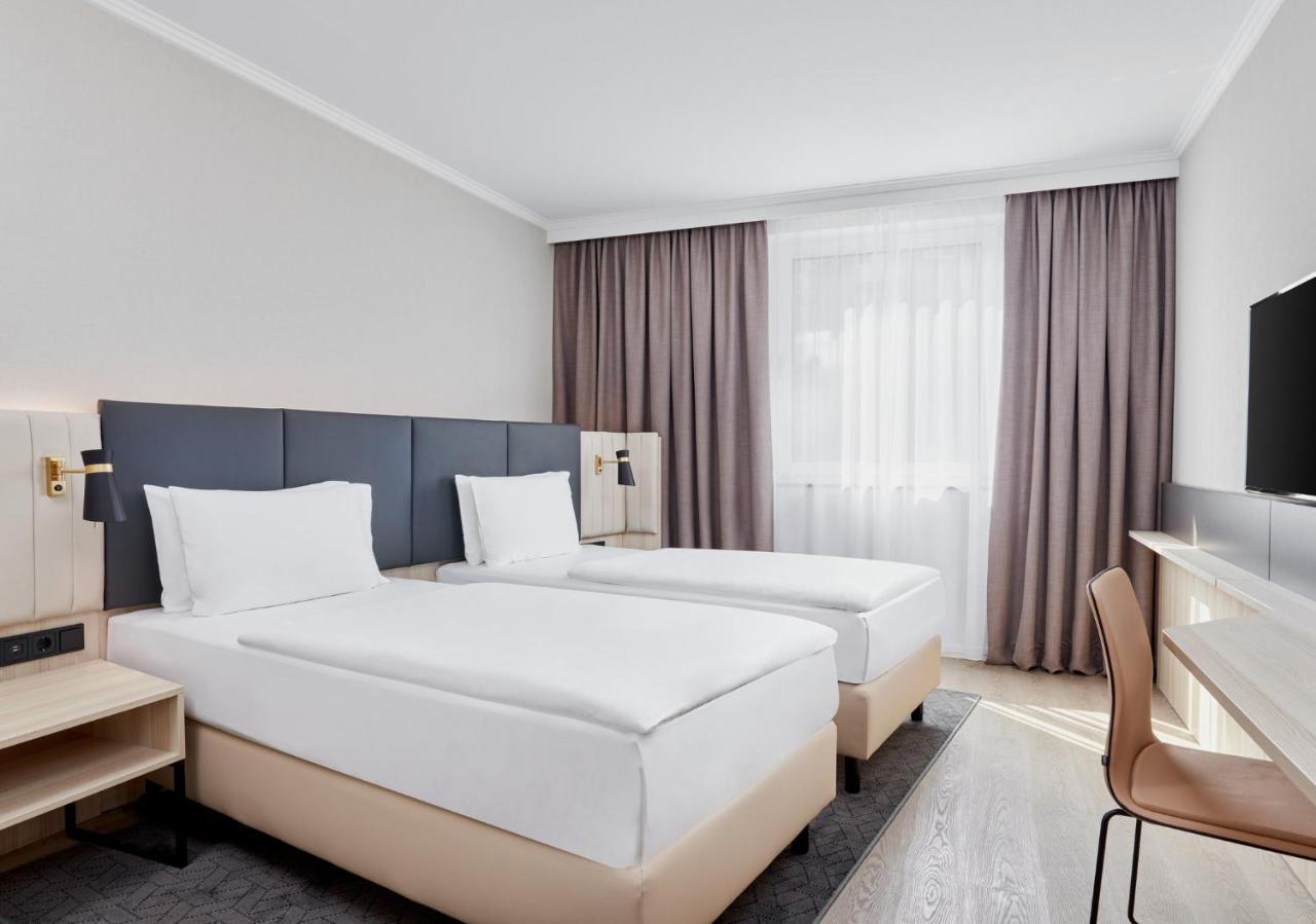 Hotel Crowne Plaza Hamburg-city Alster By Ihg 4*