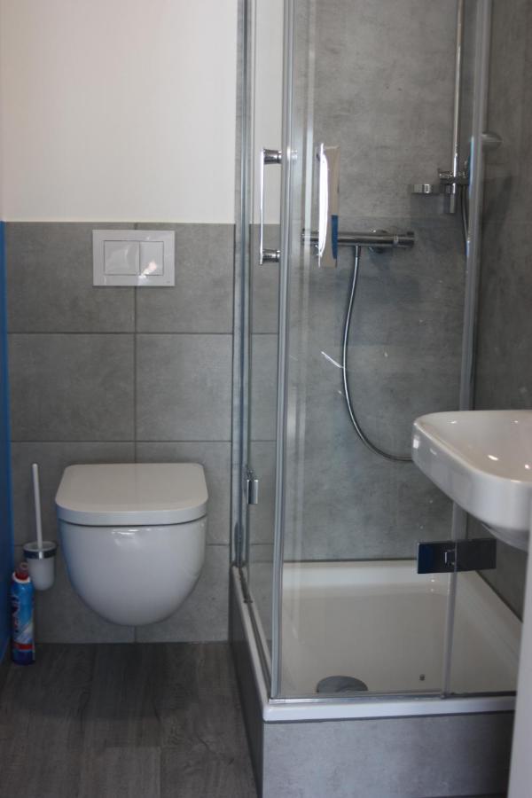 Guest house Ahoi-gaestehaus 2*