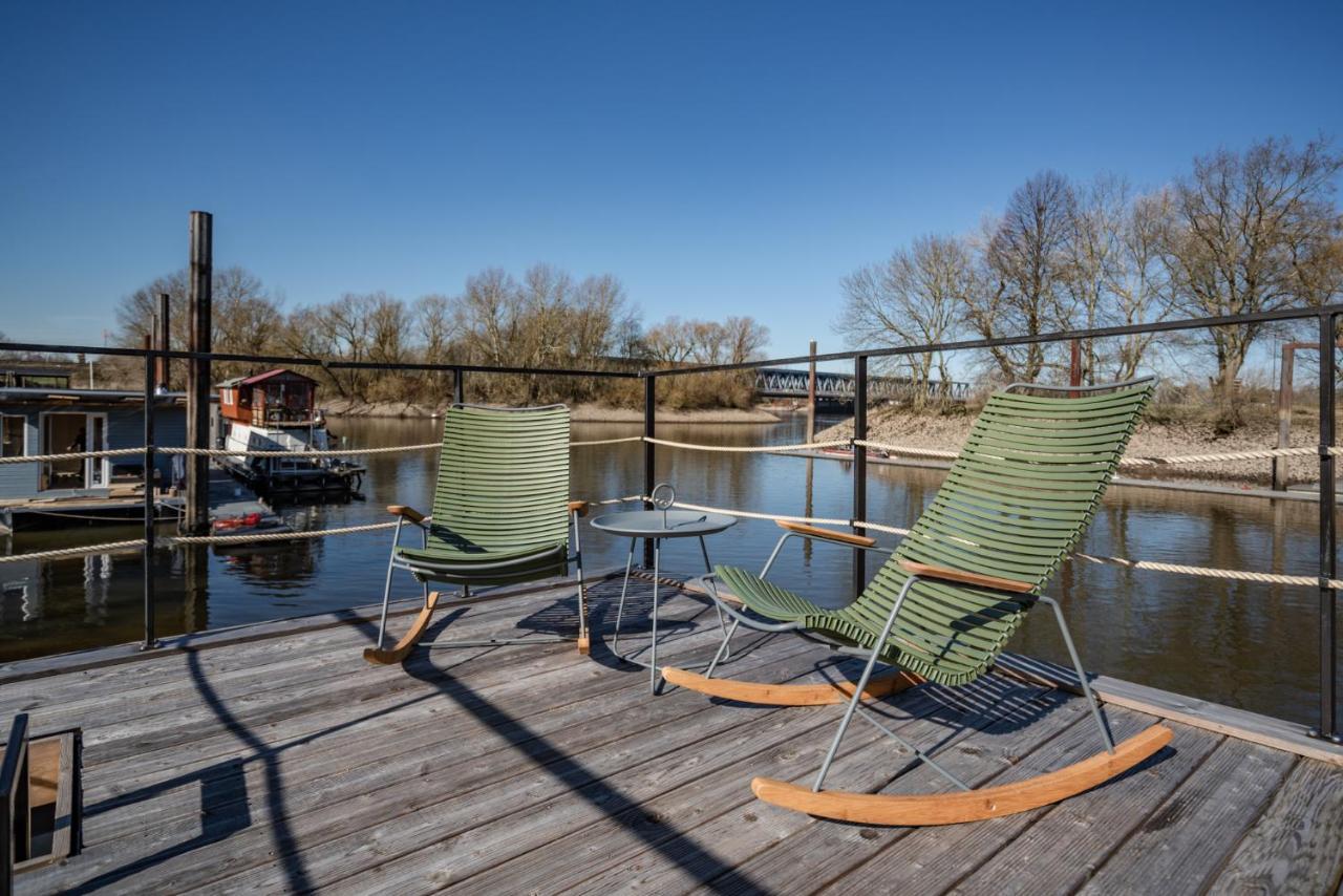 Wunderschoenes Hausboot Agathe *