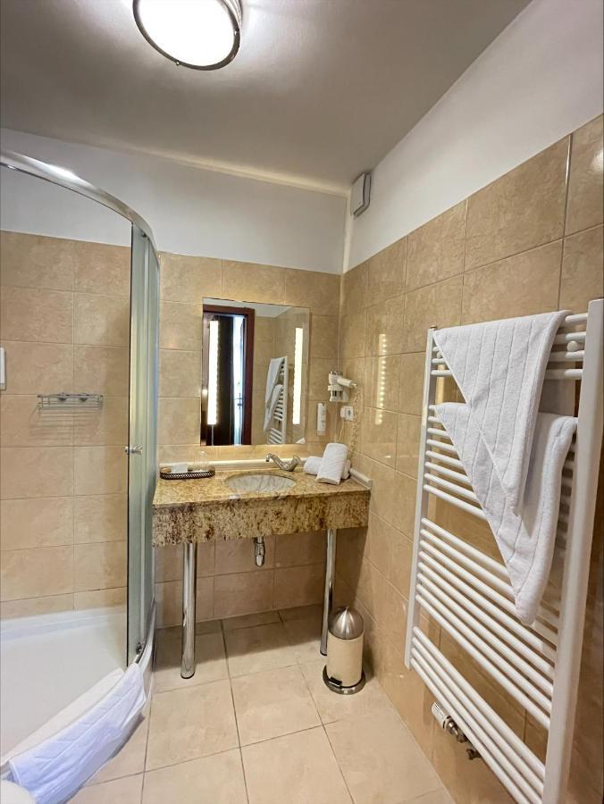 Hotel City Hamburg-mitte 3*