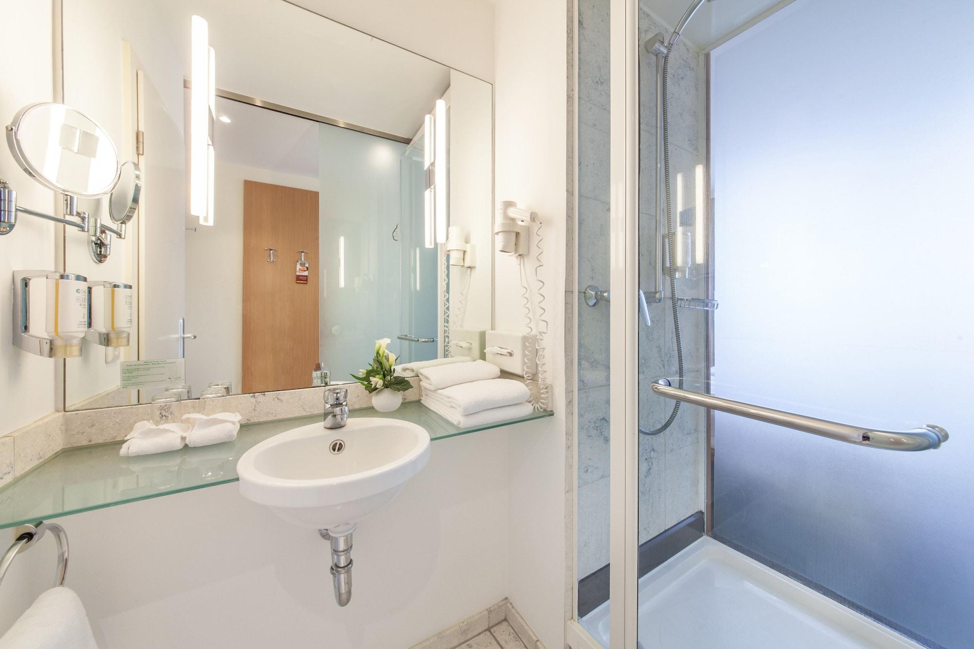 Novum Ambassador 3*