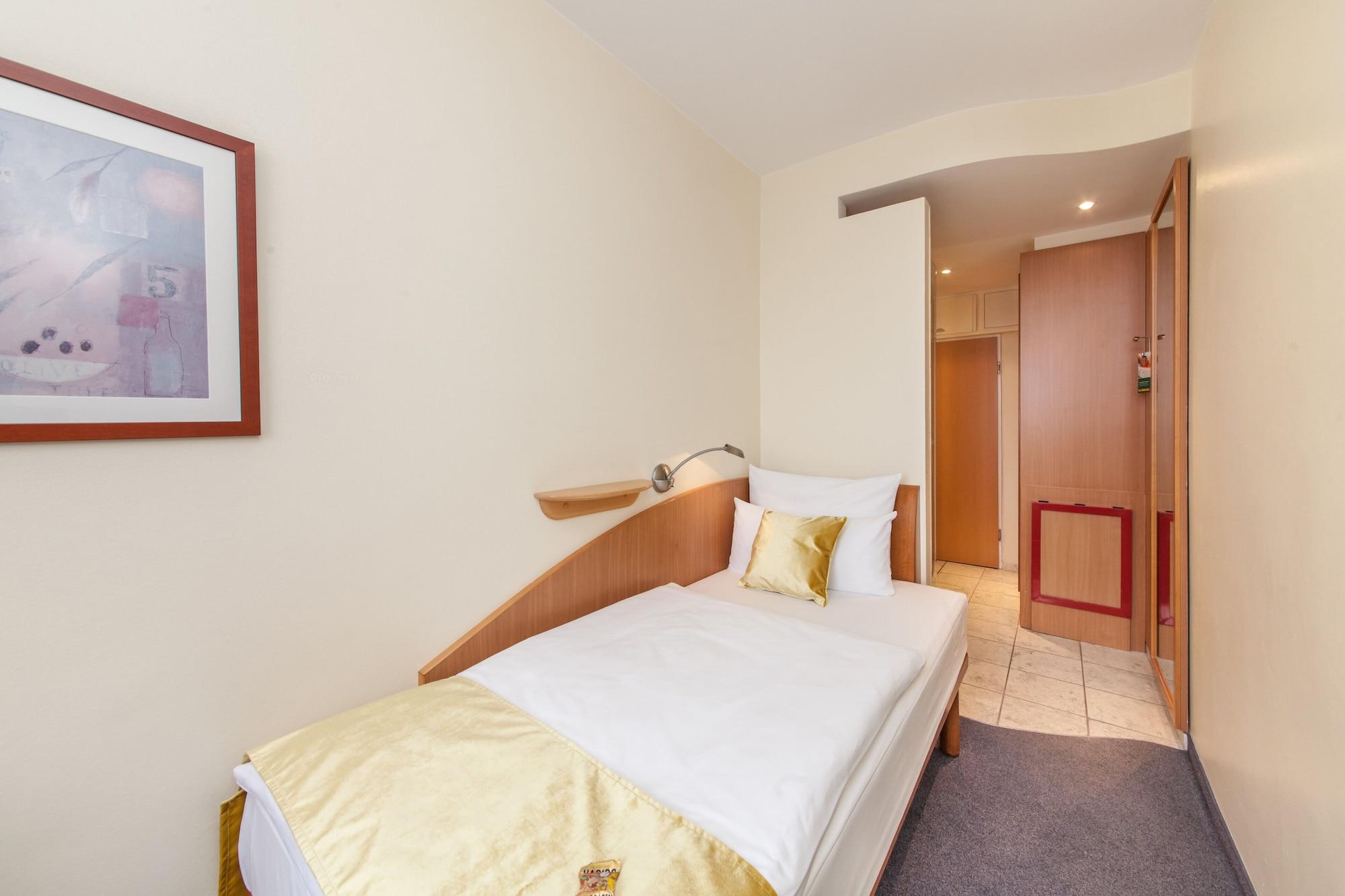 Novum Ambassador 3*