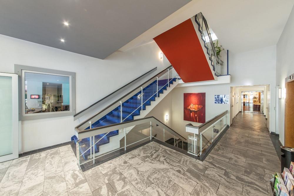 Novum Ambassador 3*