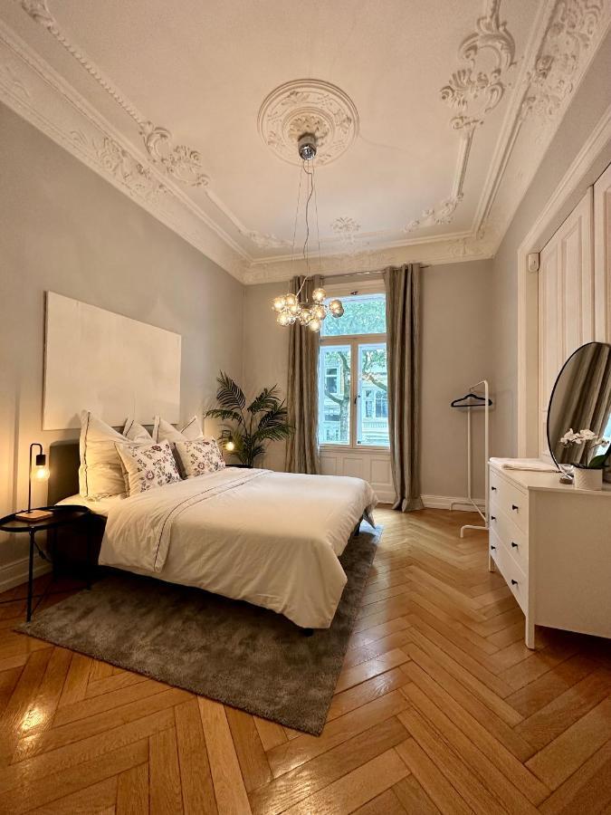 Privatunterkunft In Luxurious *