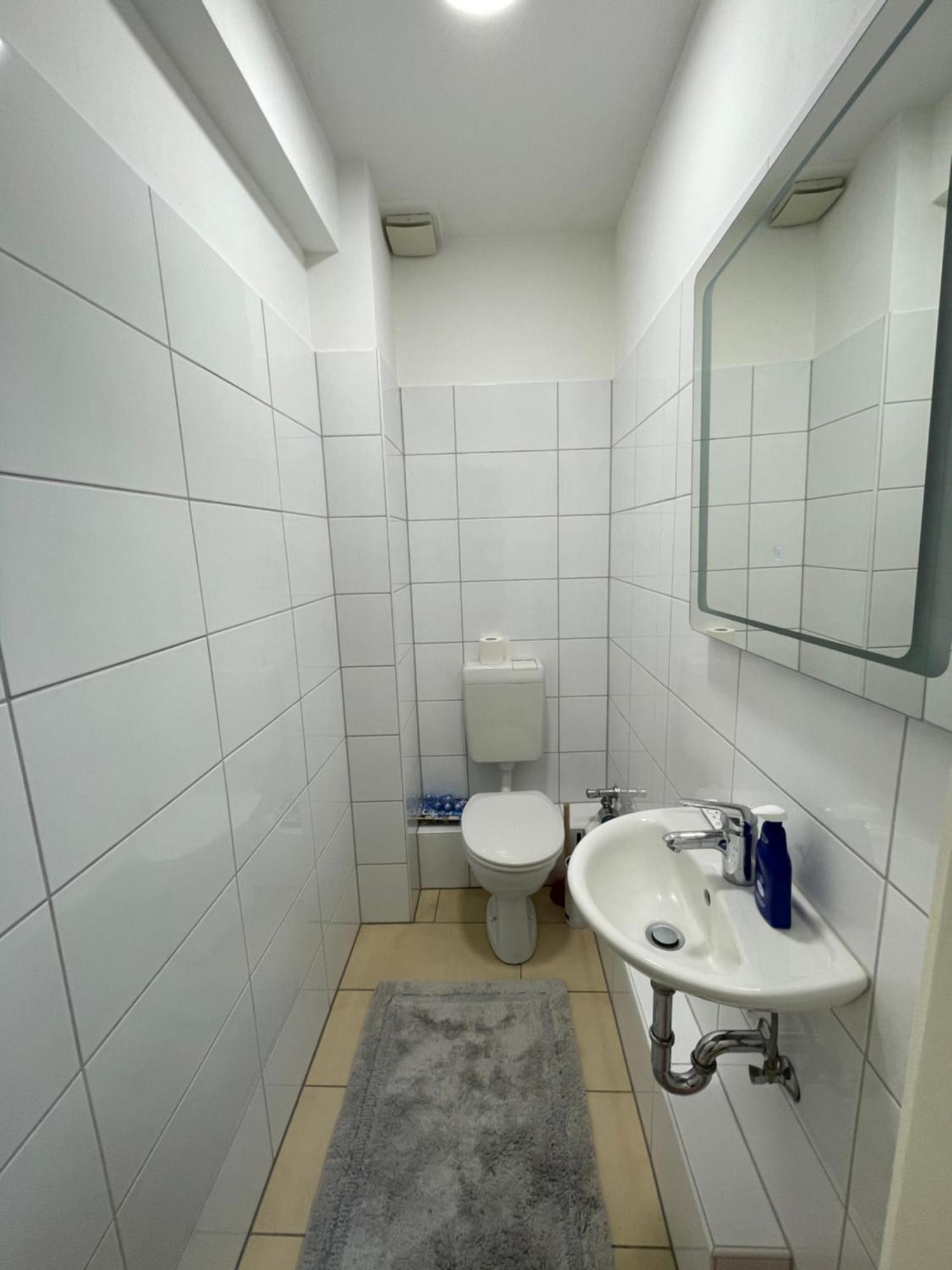 Schoene Naehe Von Hbf Und Alstersee Hamburg