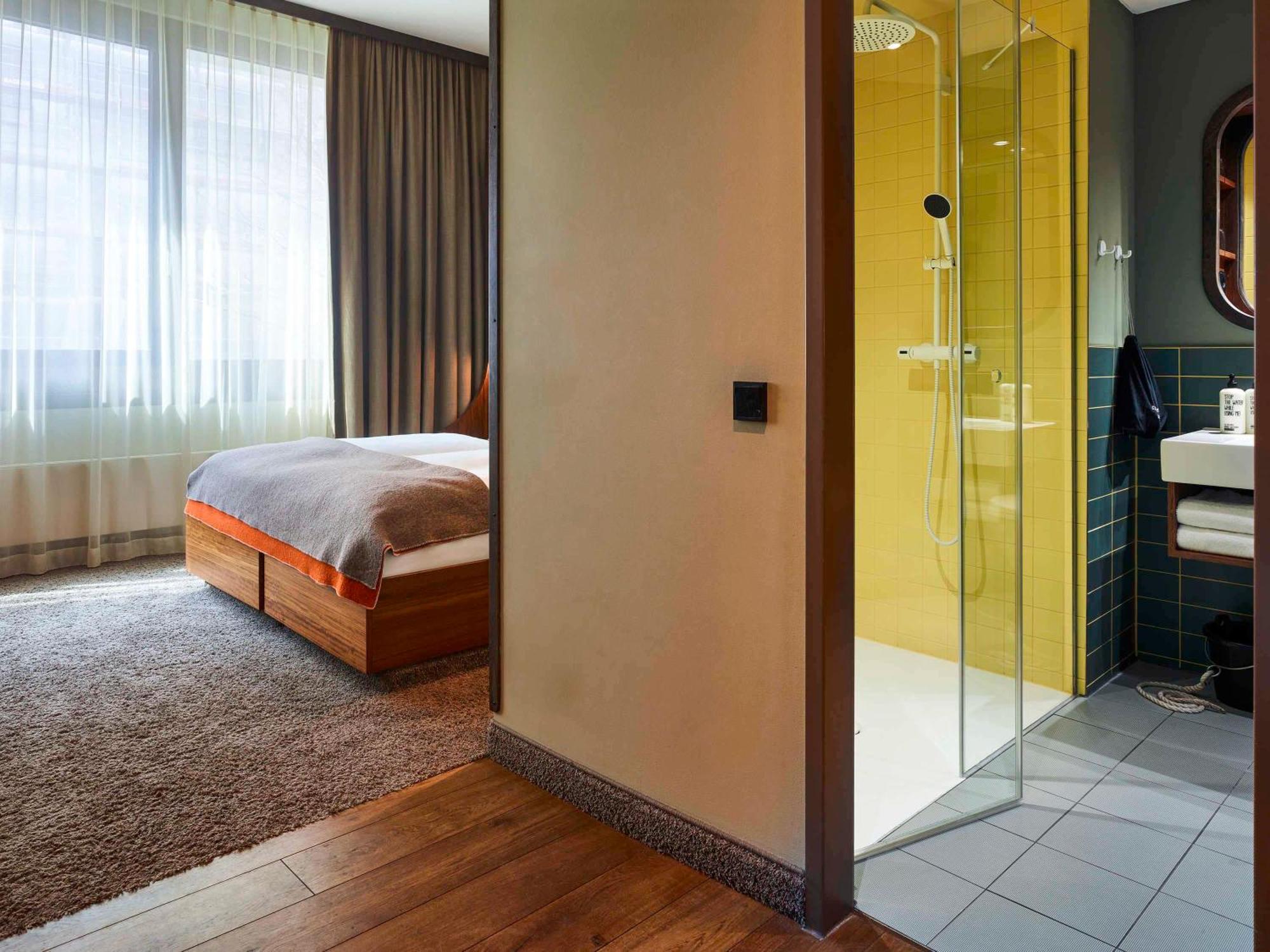 25hours Hafencity 4* Hamburgo