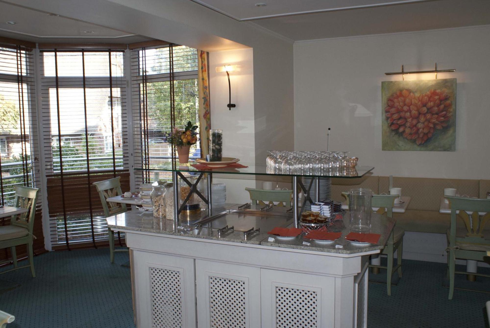 Hotel Entree Gross Borstel Garni Hamburgo