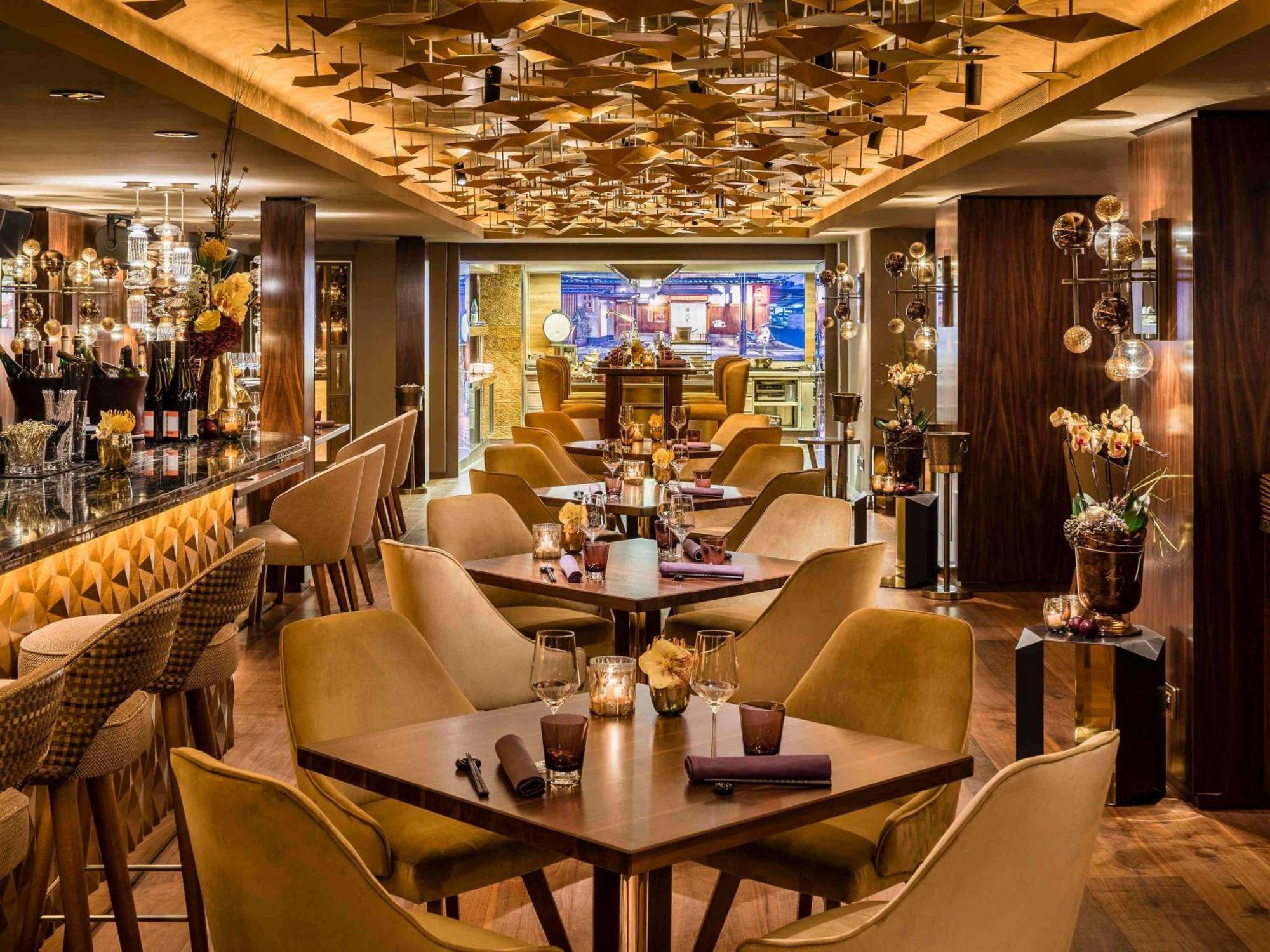 Hotel Fairmont Vier Jahreszeiten, Des Jahres 2023 & 2024- 101 Besten Hamburg