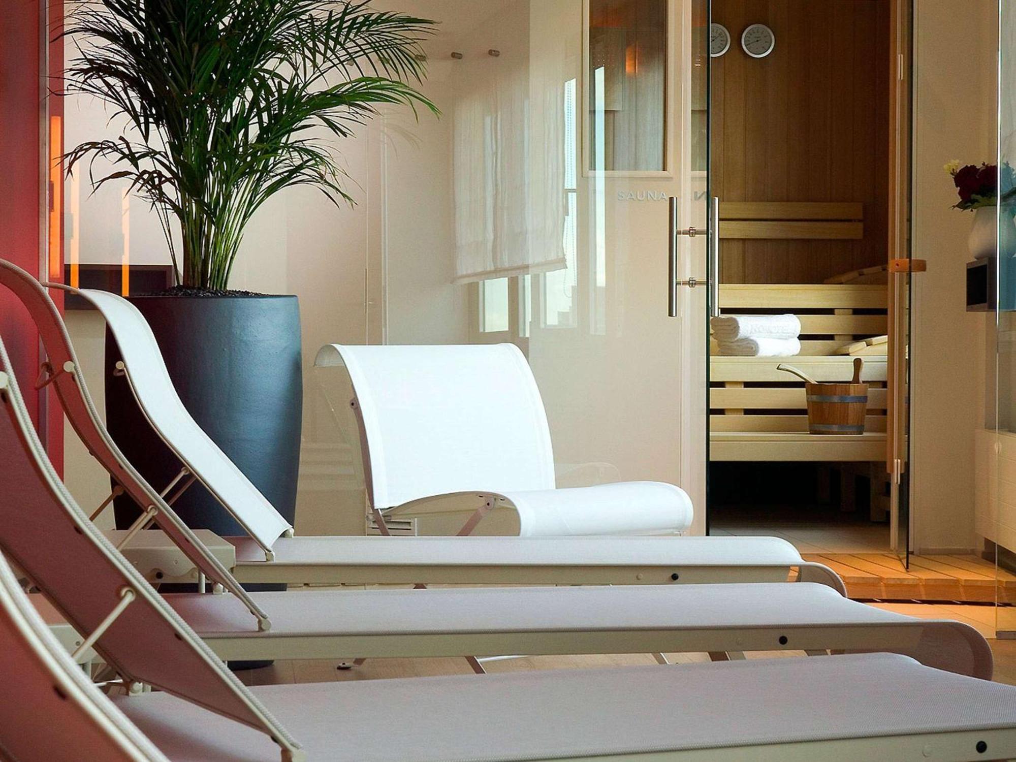 Novotel Alster 4*
