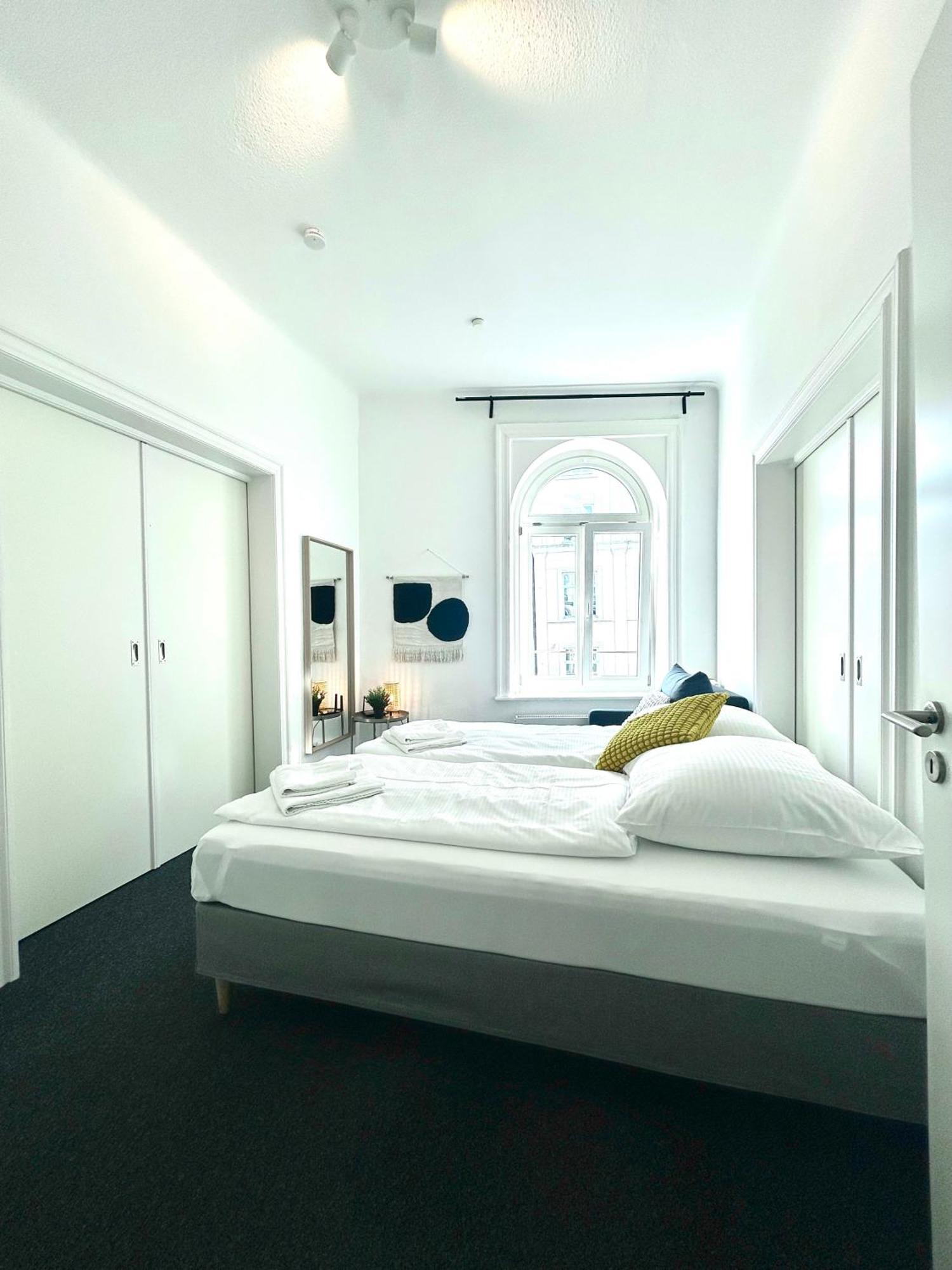 For Up To 10 Guests Appartement *