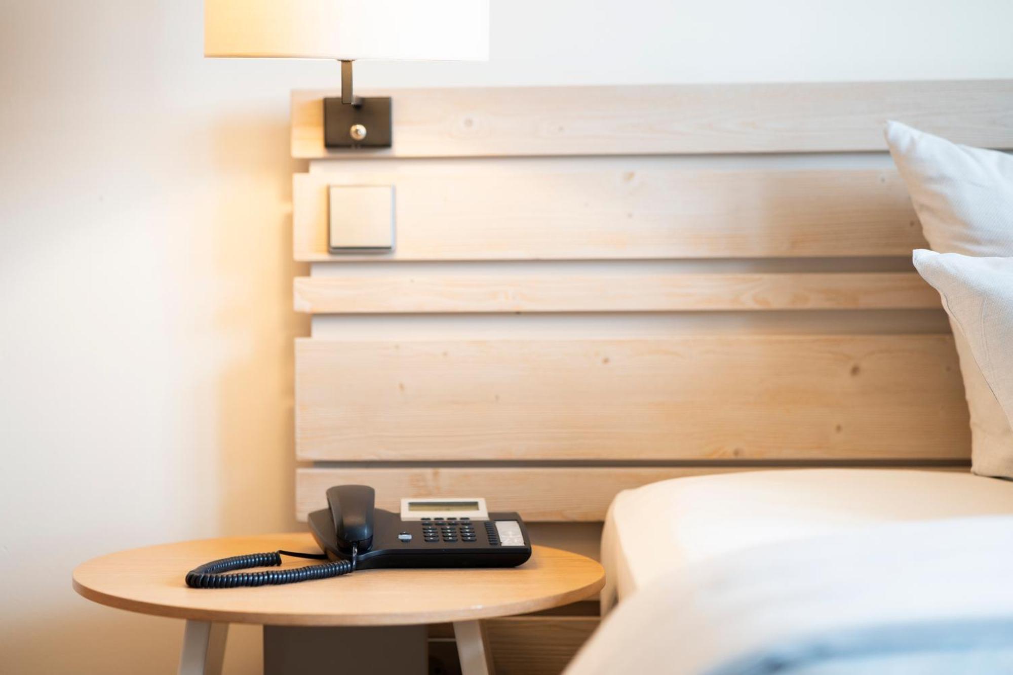 Zollenspieker Fährhaus Hotel 4*