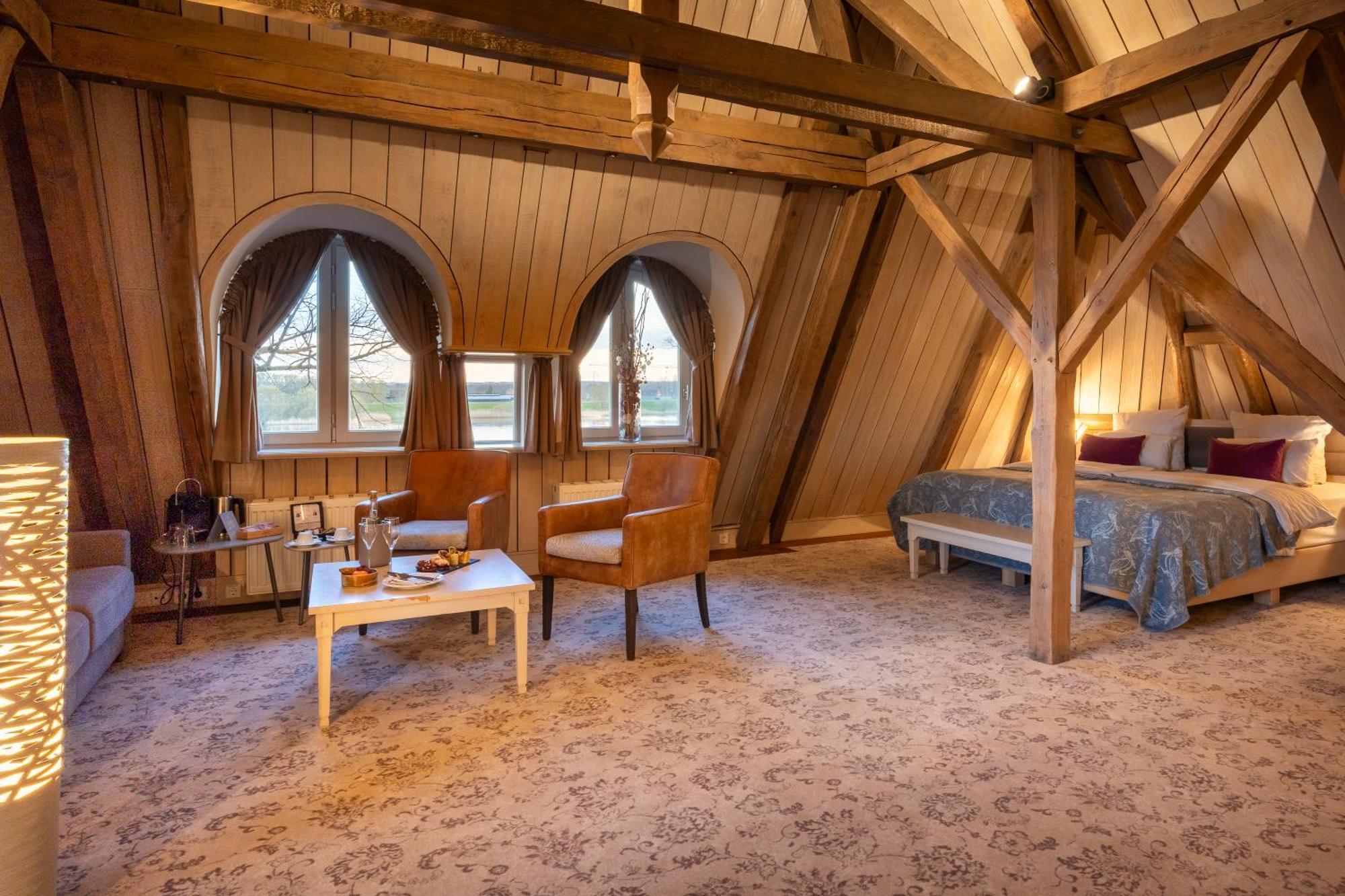 Zollenspieker Fährhaus 4* Hamburg