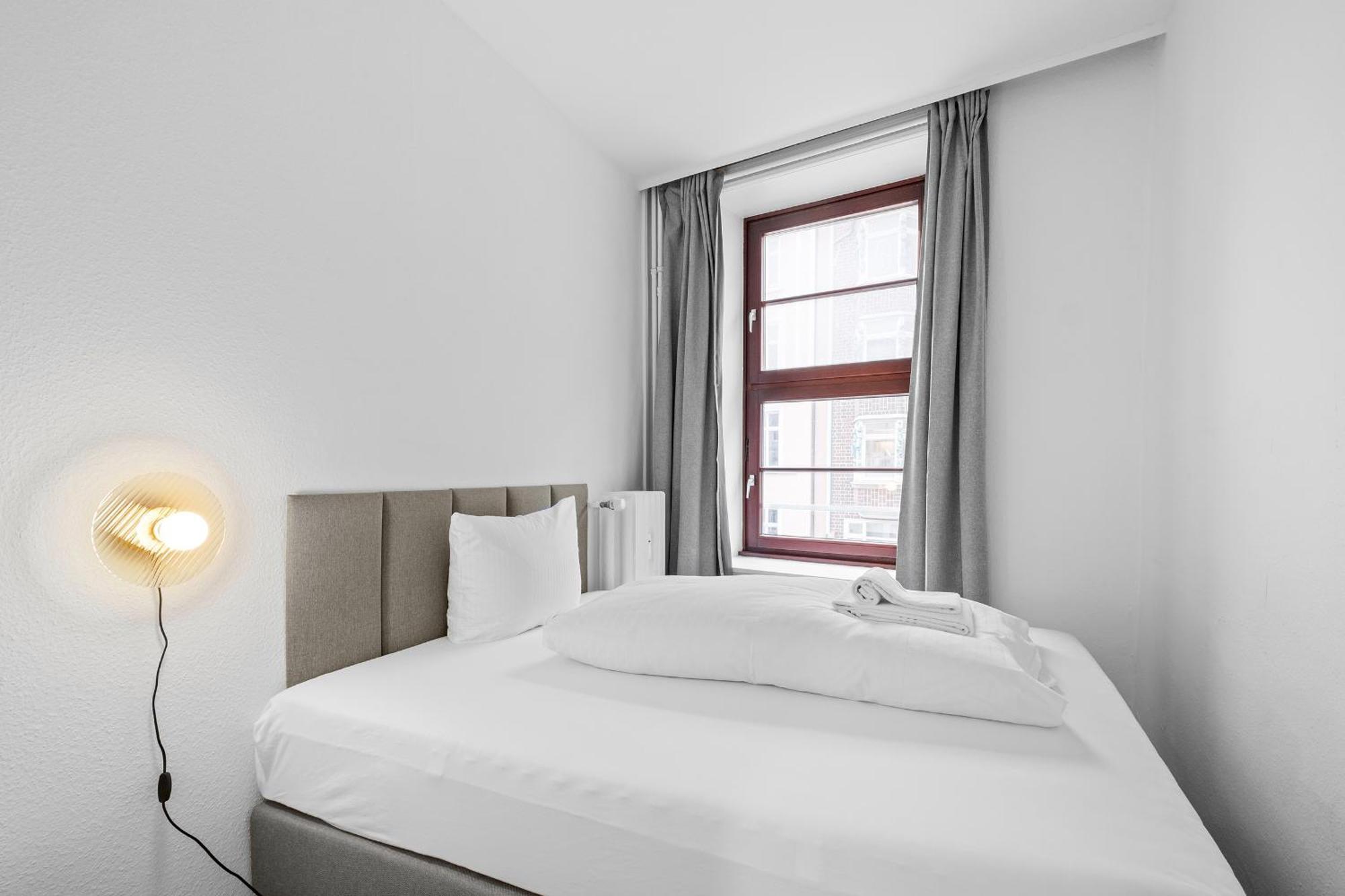 Jungfernstieg Family & Business Apartment
