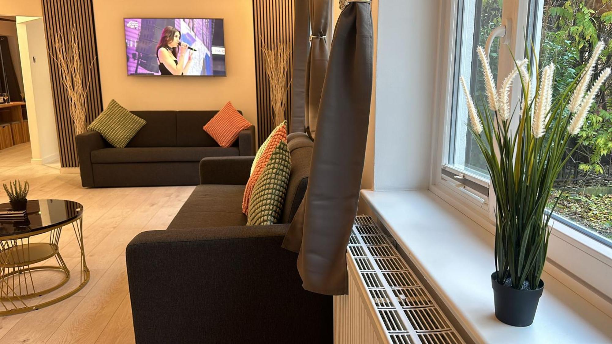 Im Alexanderstrasse Apartment *
