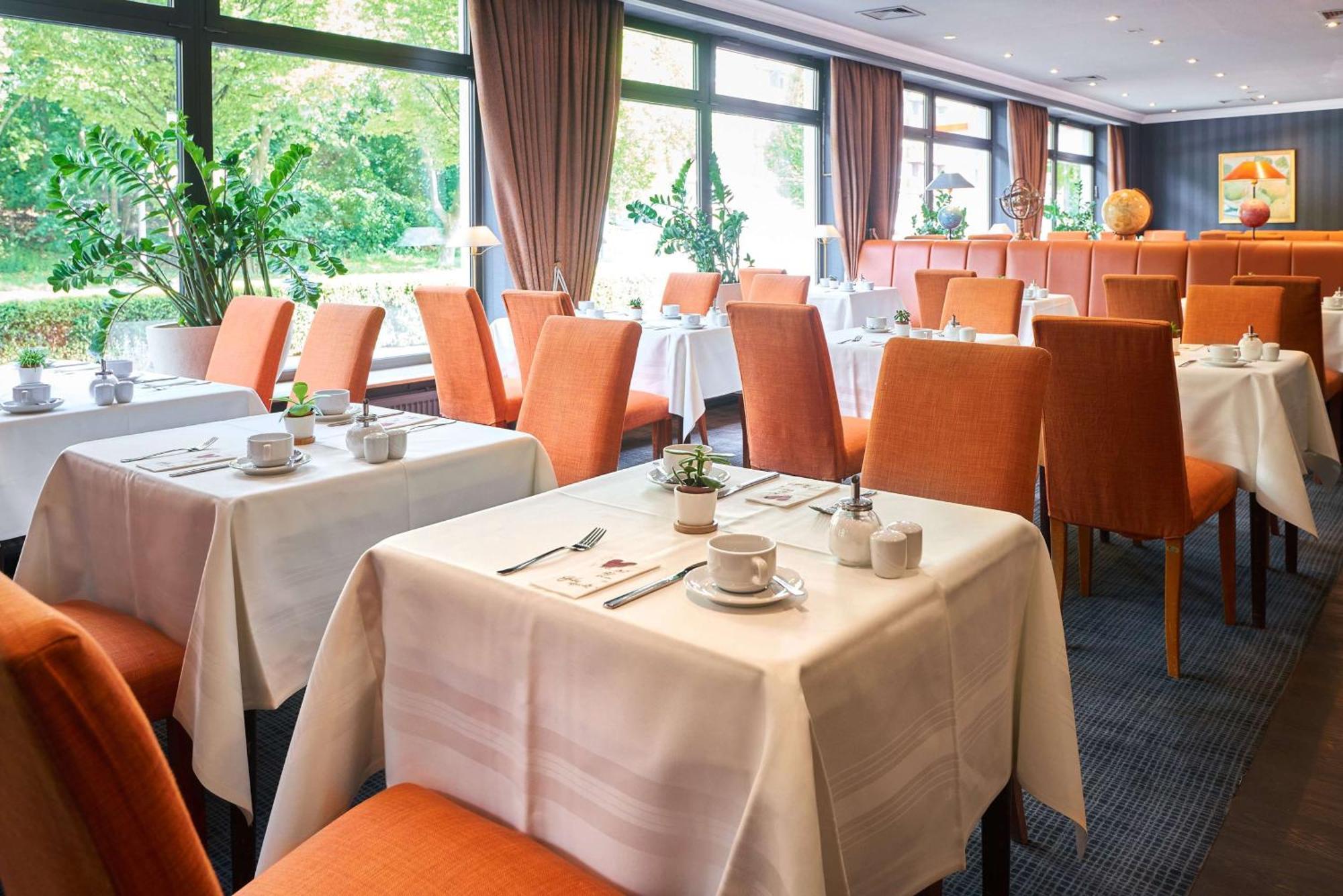 Hotel Western International 3*