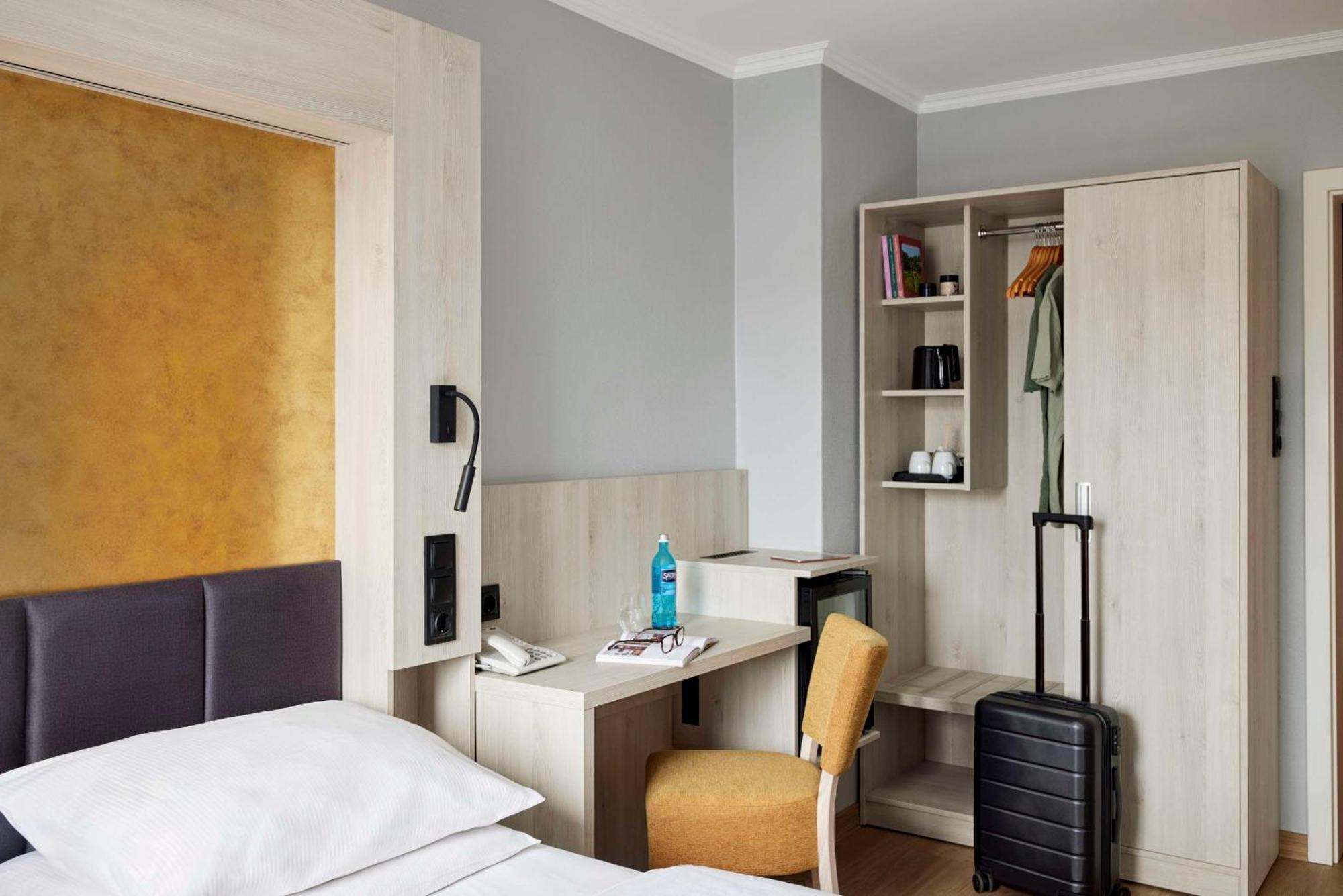 Western Raphael Altona Hotel