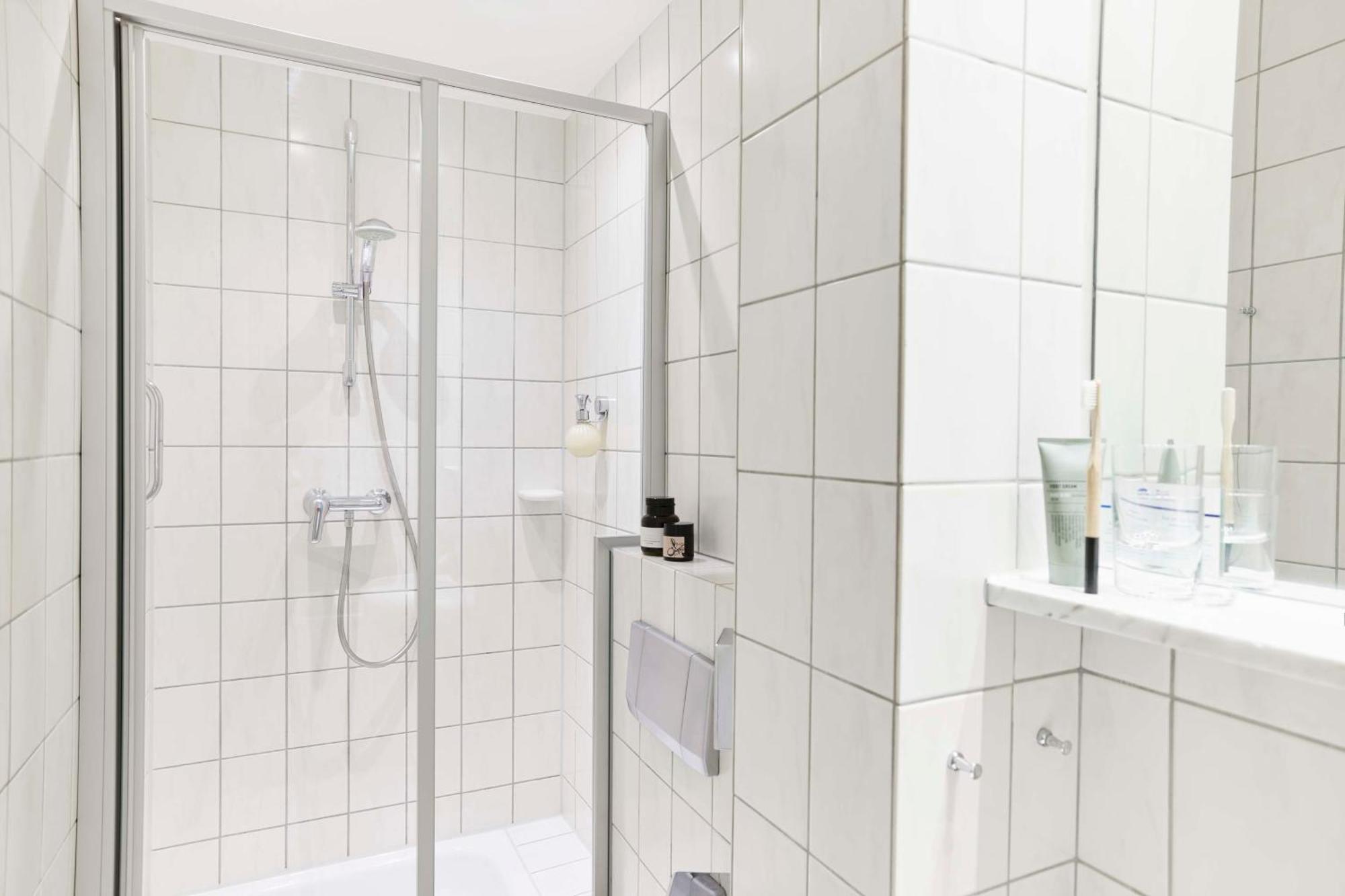 Western Raphael Altona 3*