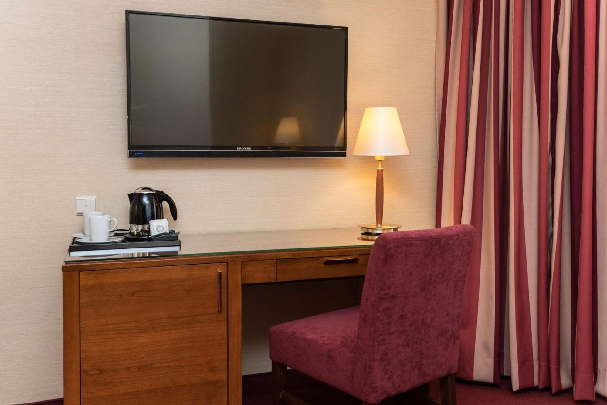 Western St. Raphael 4* Hamburgo