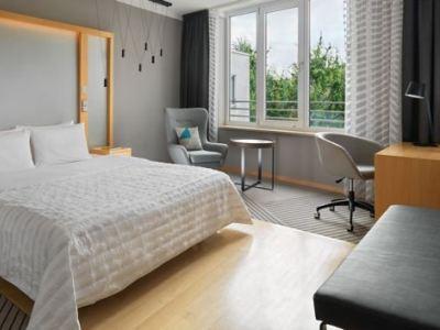 Le Méridien Hotel