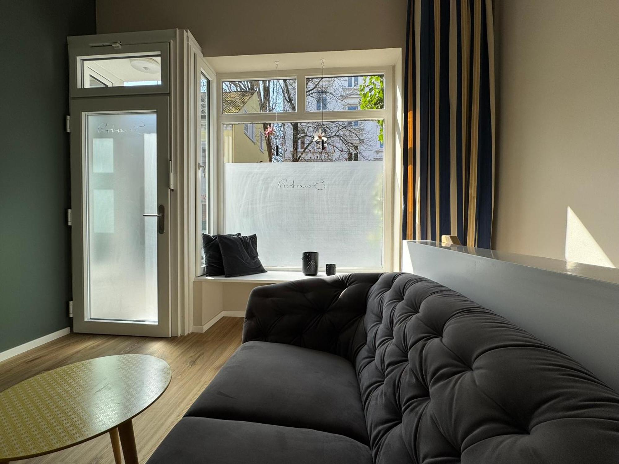 Ferienapartments Backbord&steuerbord In Hamburg-ottensen Appartement *