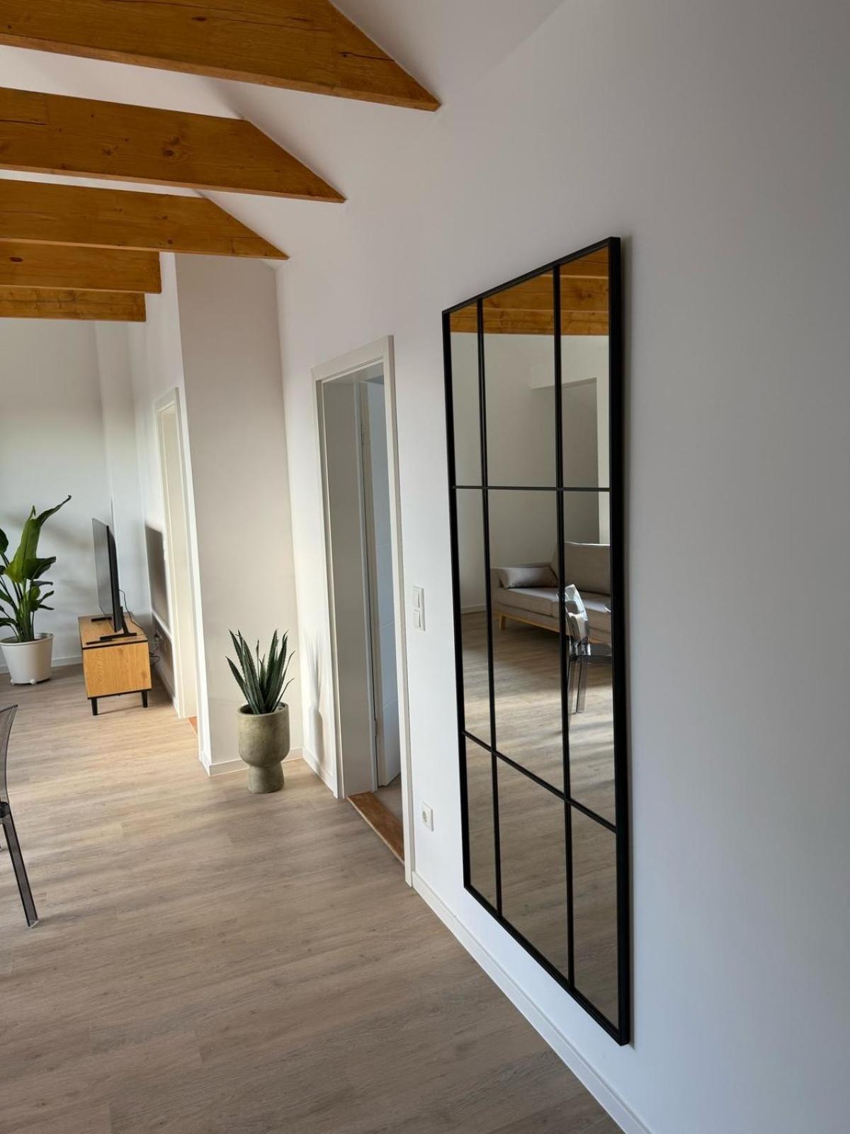 3-zimmer-wohnung In Am Flughafen *