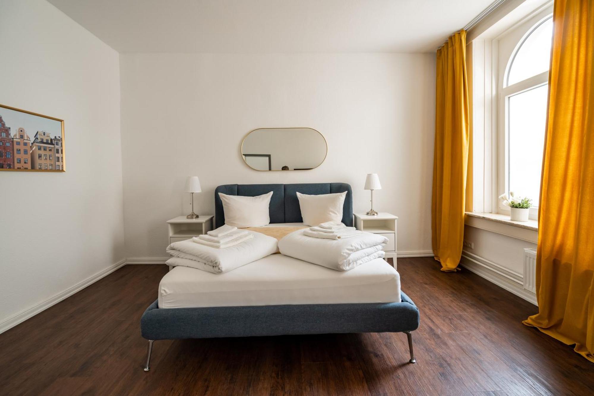 Zentral Gelegenes Premium-apartment Mit Viel Tageslicht Apartment
