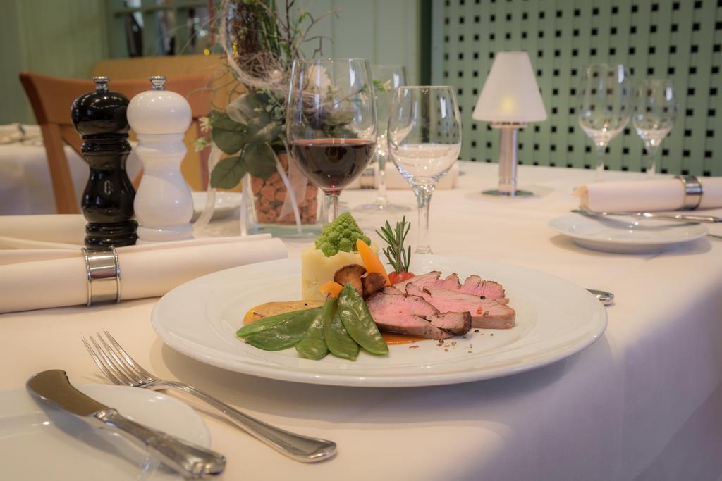 Engel Hotel 4*