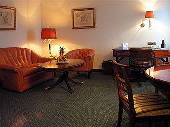 Hotel Panorama Hamburg-billstedt 4*