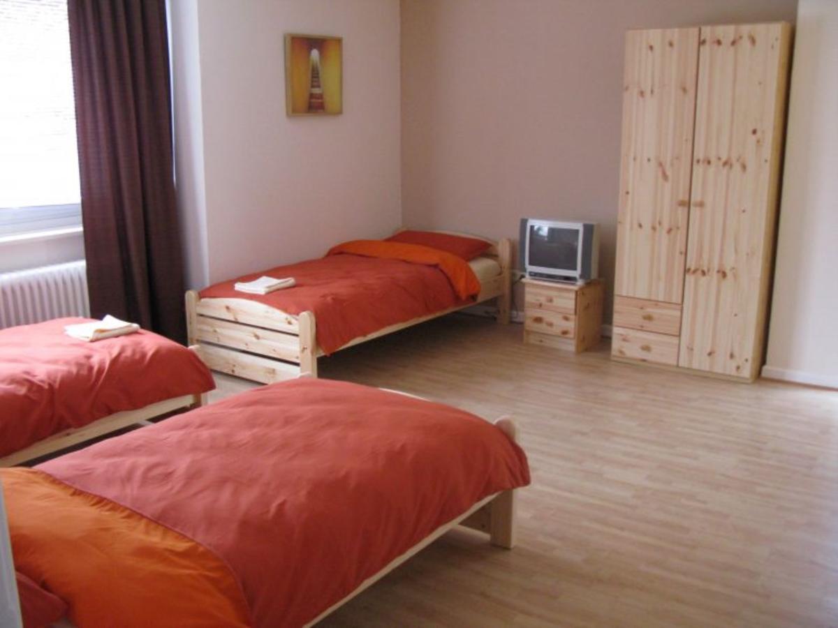 Monteurzimmer Barbaroussis Hostel *