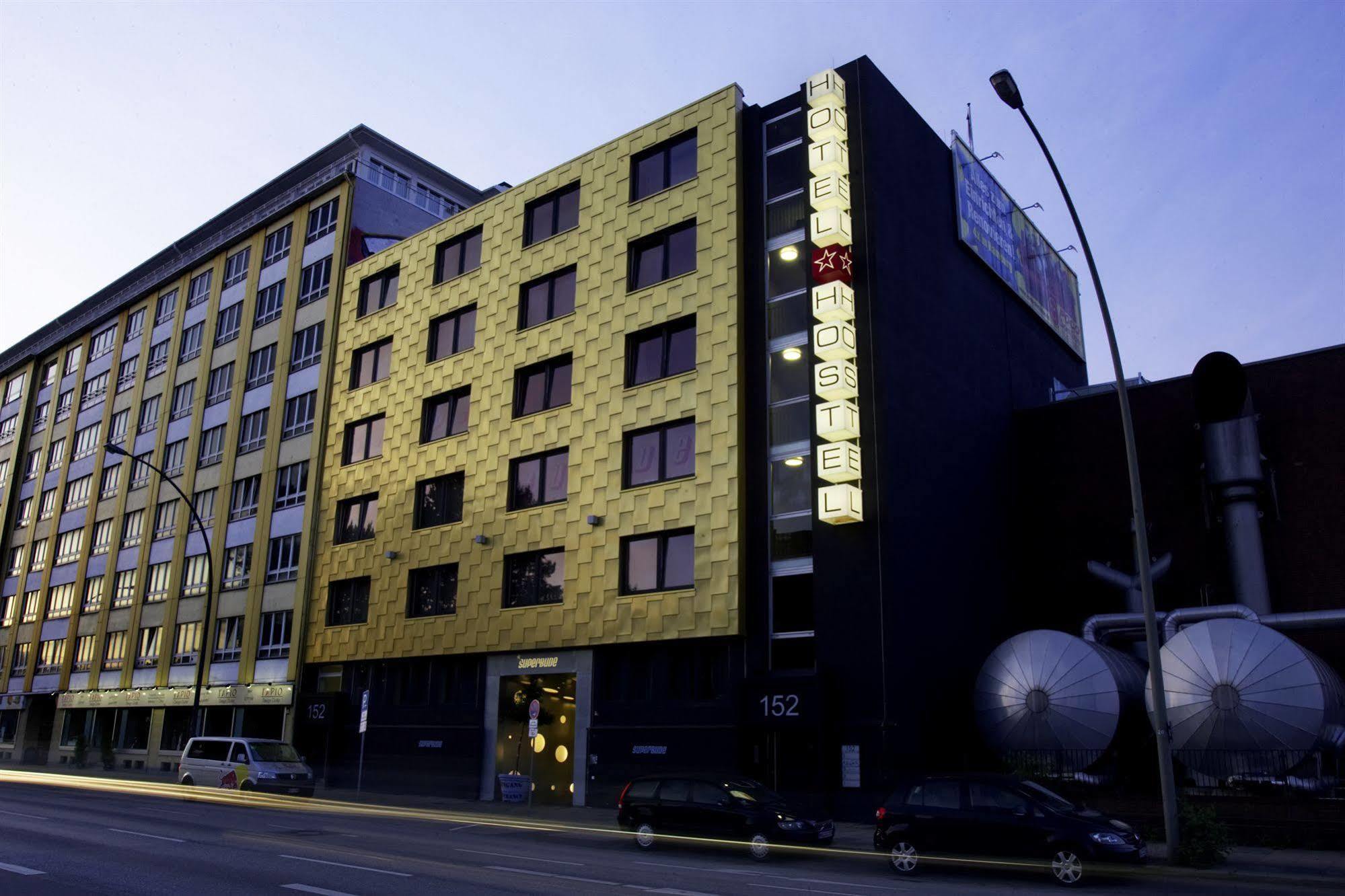 Hotel Superbude Hamburg St Georg 2*