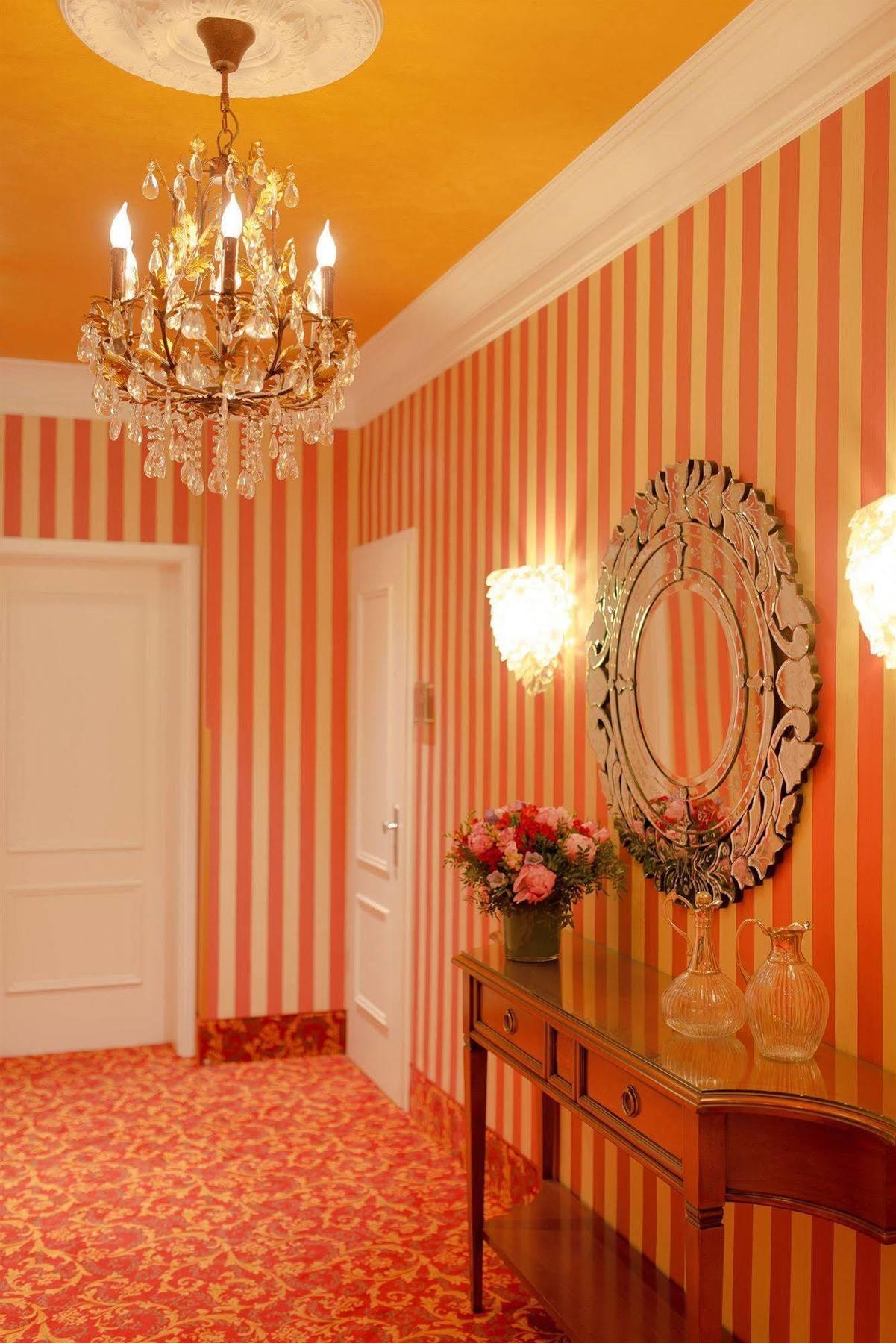 Hotel House 4*
