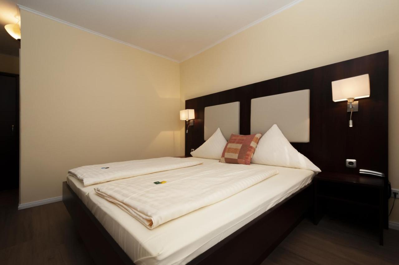 Gruene Tanne Hotel 3*