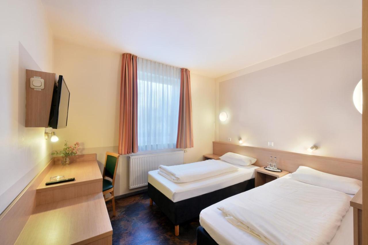 Meinhotel Hotel