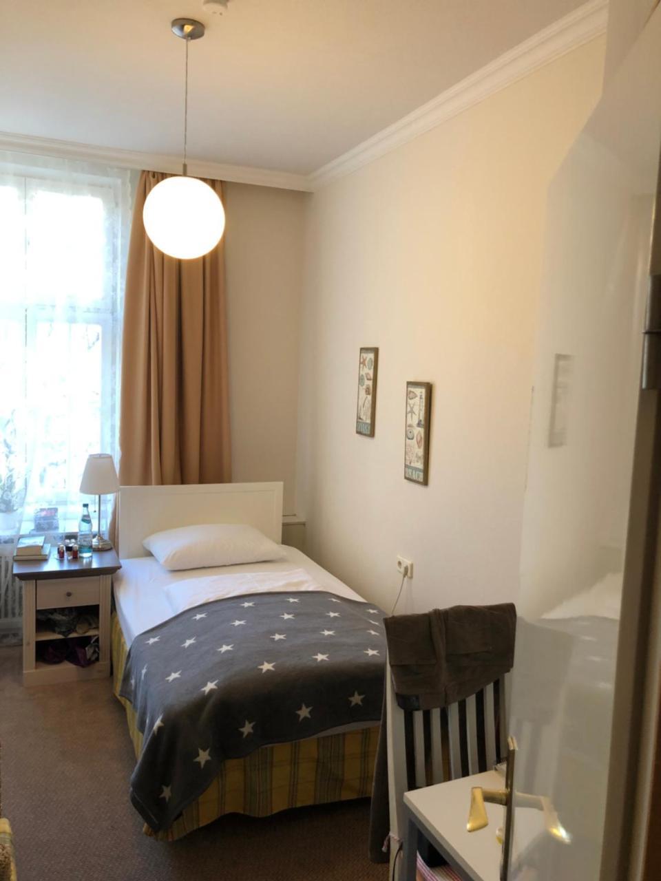 Hotel Fresena Im Dammtorpalais 3*