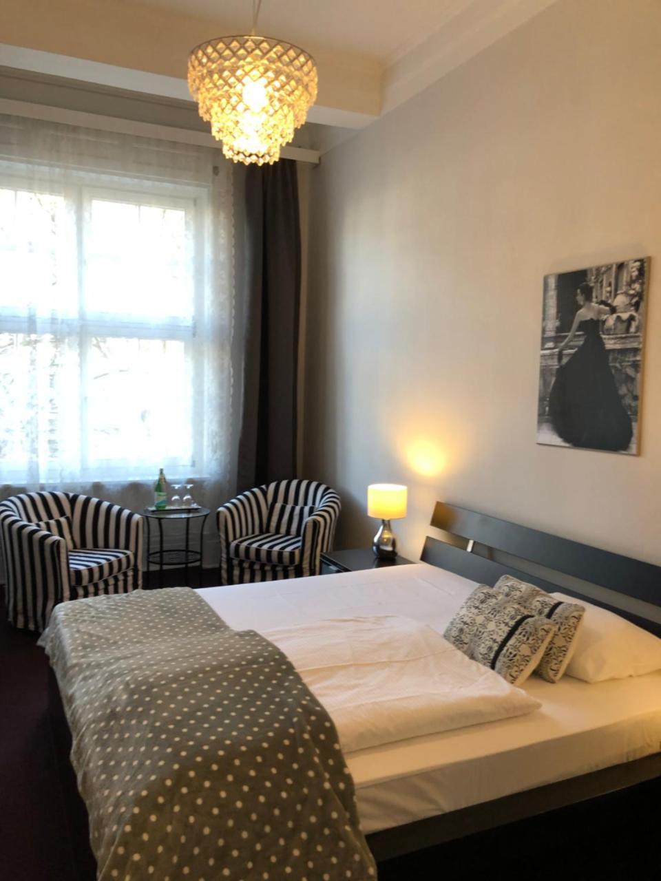 Fresena Im Dammtorpalais 3*