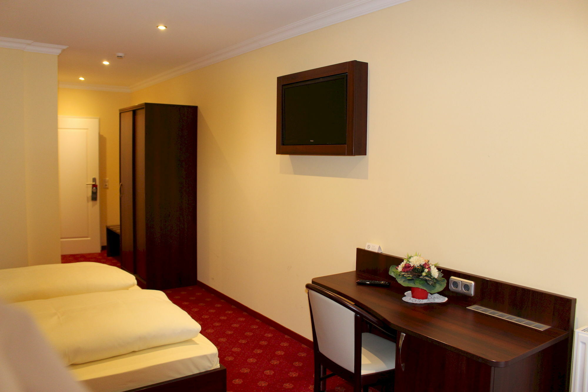 Hotel Gruene Tanne Hamburgo