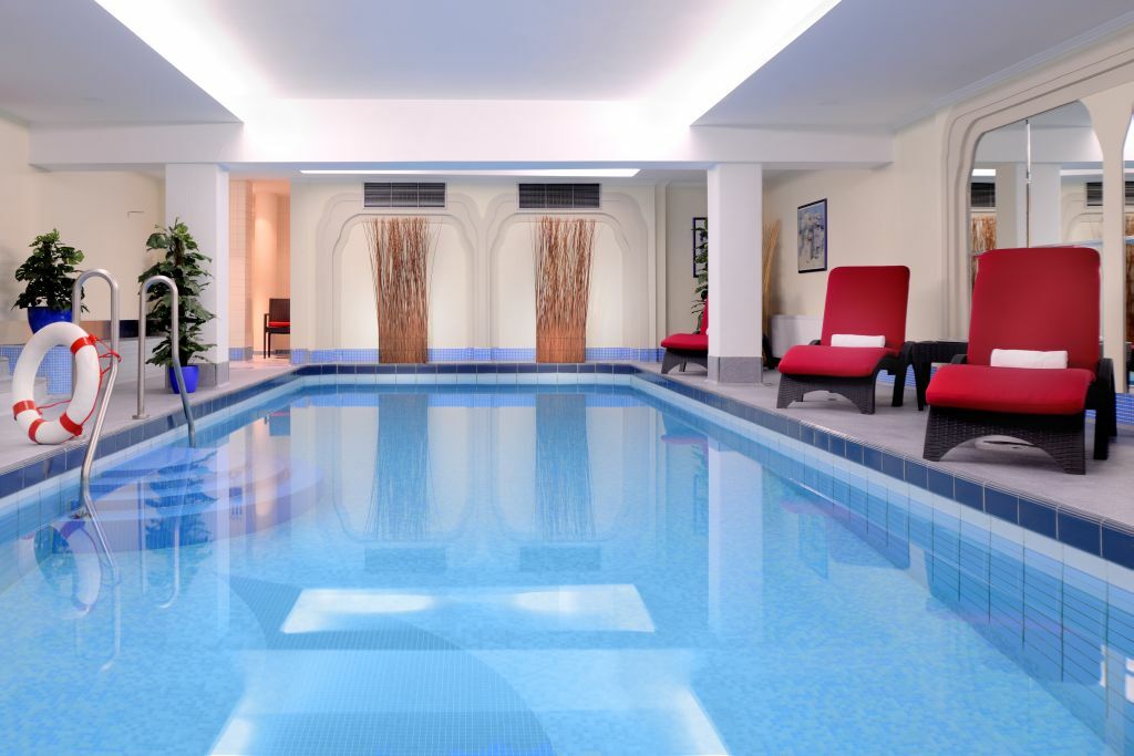 Novum Ambassador Hotel 3*