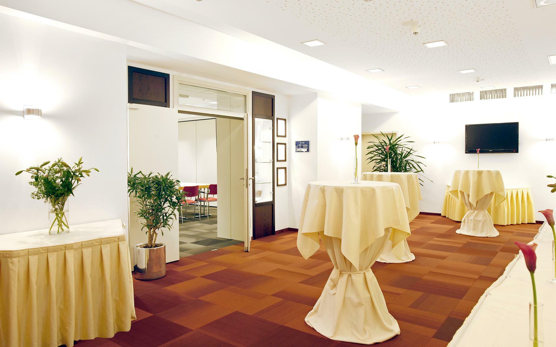 Novum Ambassador Hotel