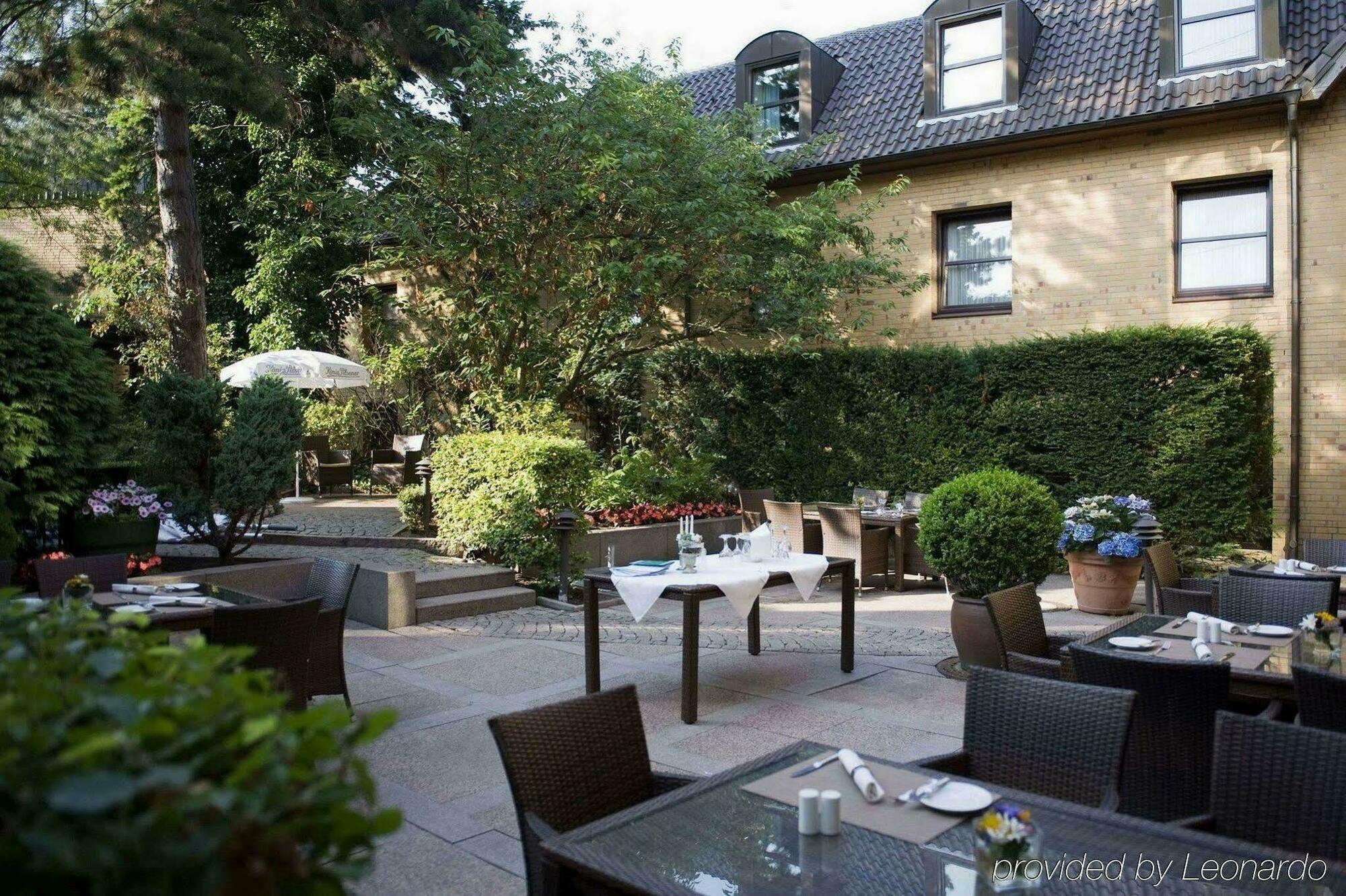 Engel Hotel 4*