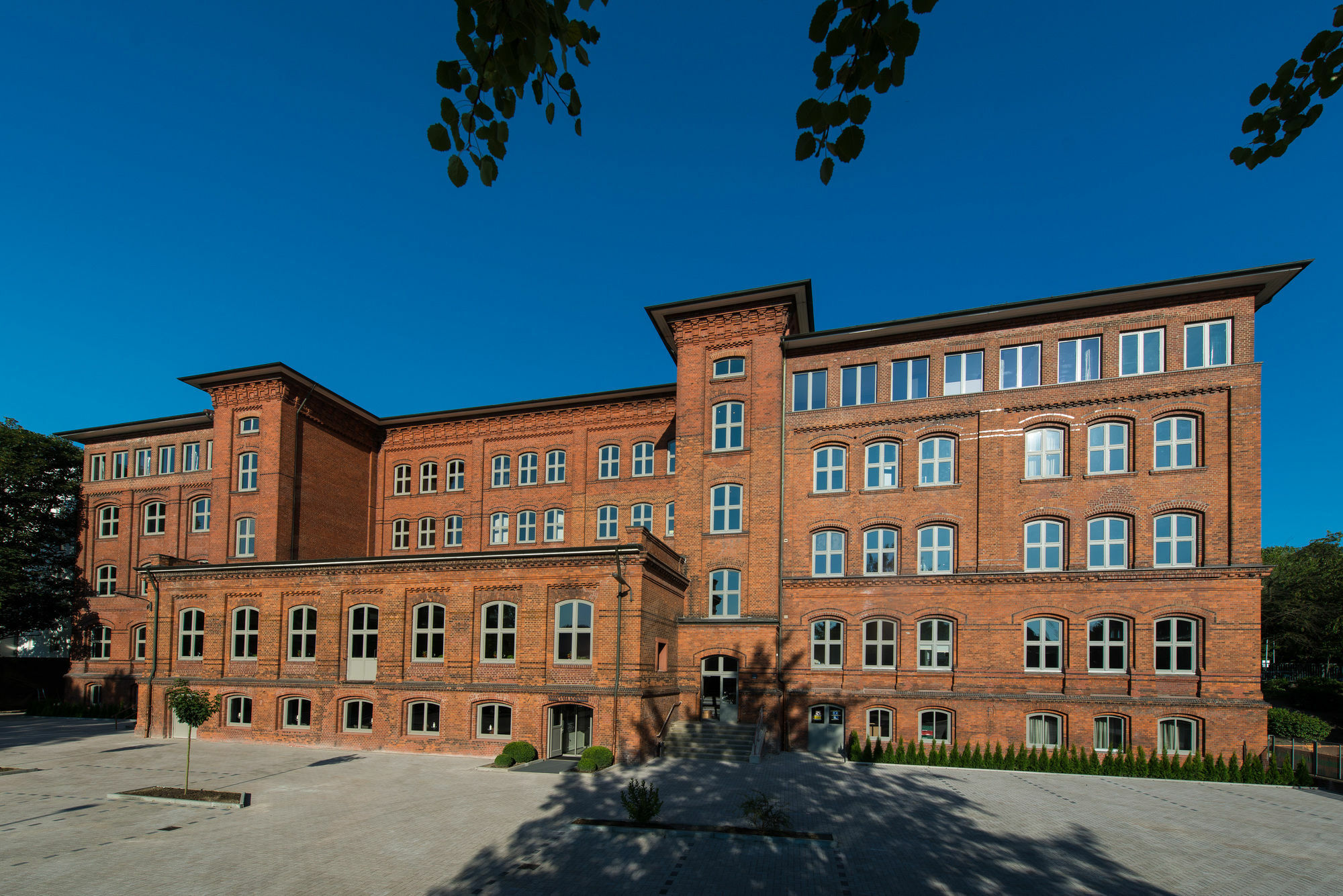 Volksschule Hotel Hamburgo