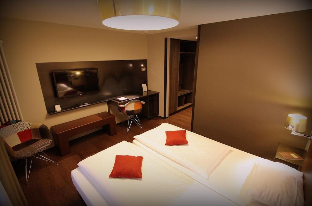 Volksschule Hotel Hamburgo