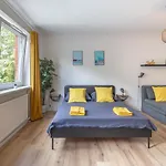 Modern Apartment For 5 Close To The Schanzenviertel - Unit 3