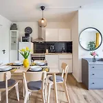 Modern Apartment For 5 Close To The Schanzenviertel - Unit 3